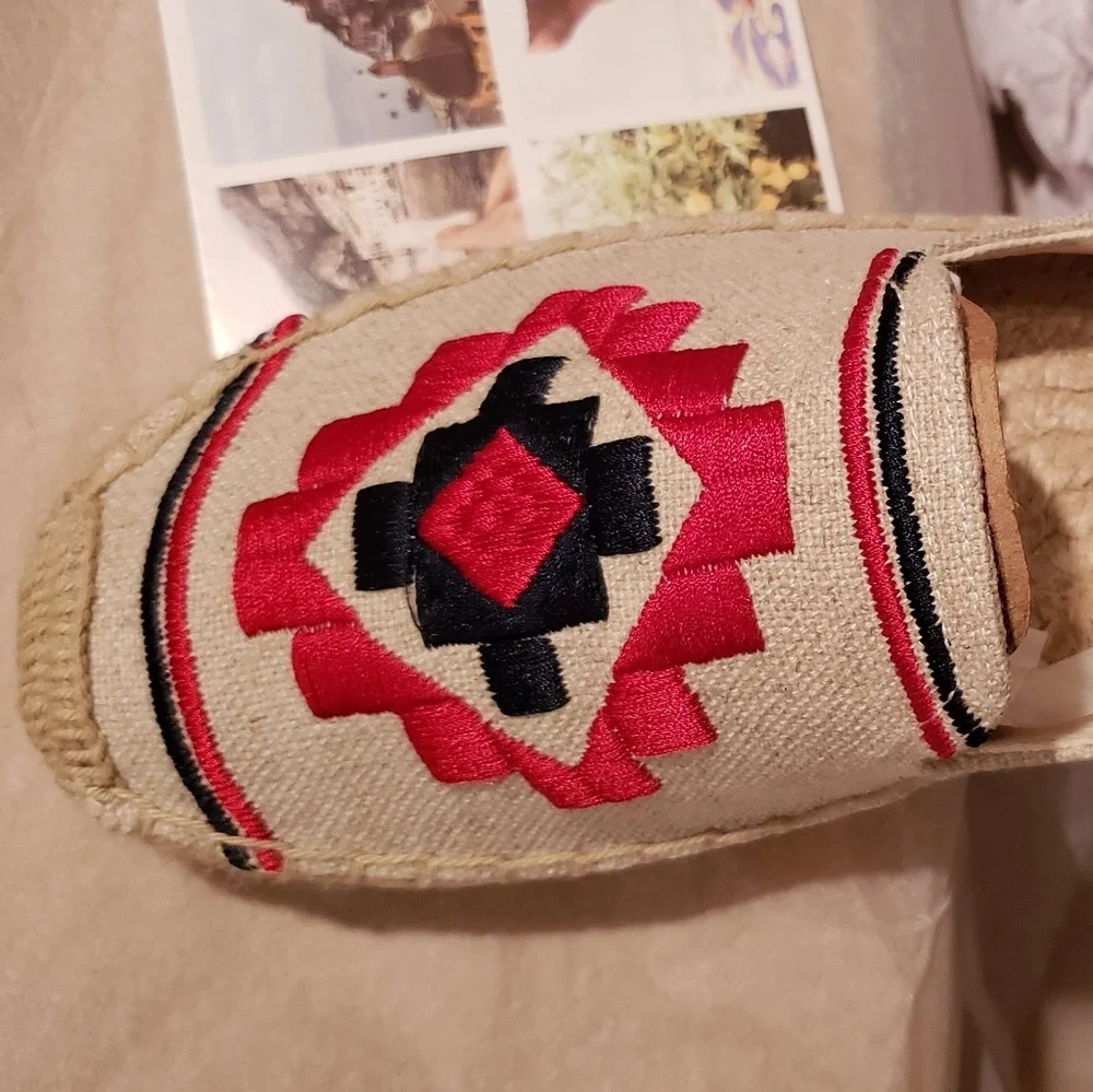 Soludos New Espadrilles Embroidered Slip-On Platform Flats Women's 10